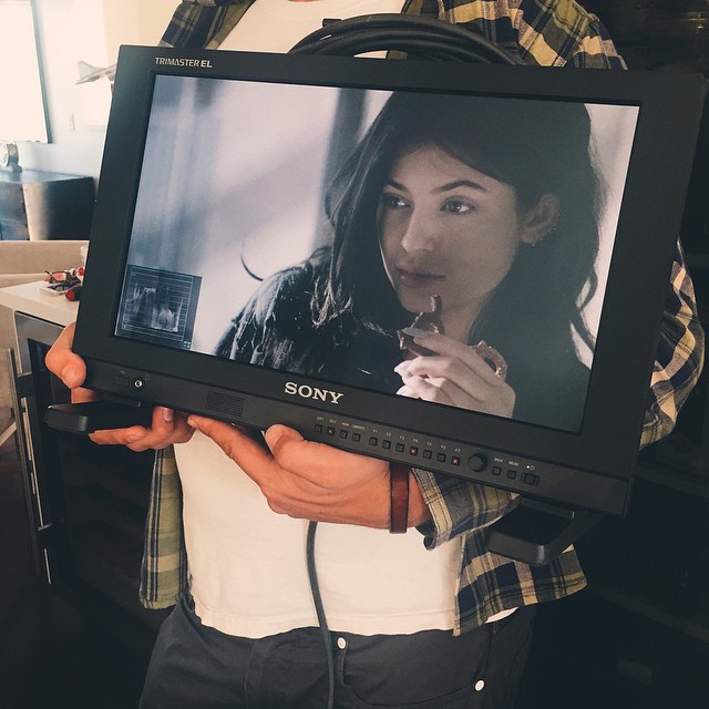no makeup on screen  coming soon...