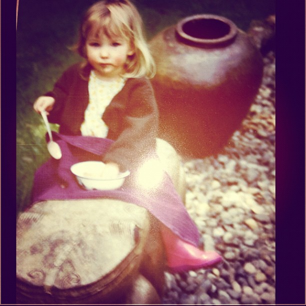 Eating icecream with my hands. #CantBeTamed #NothingsChanged #throwbackthursday...