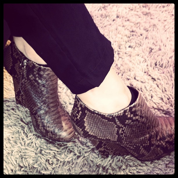 my Manic Monday shoes....