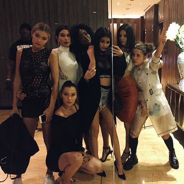 too much sexiness around me...