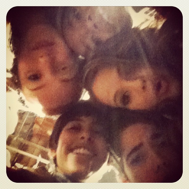 what the nuggets & I look like from inside of Jessie's purse:...