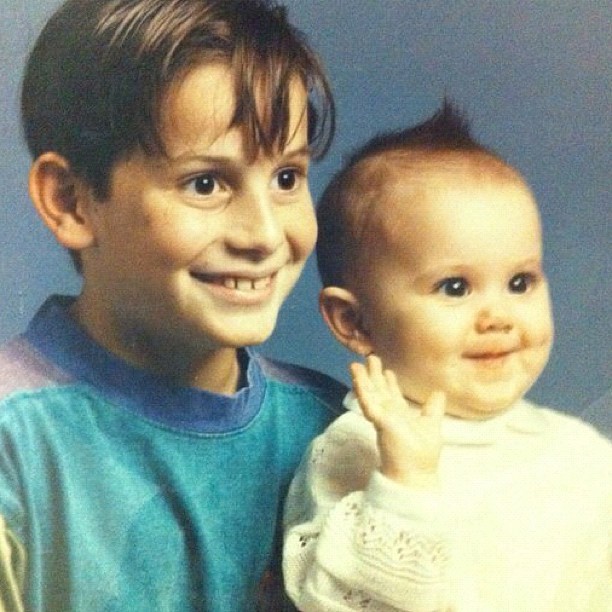 #throwbackthursday LOL #alienbaby #icomeinpeace @frankiejgrande...