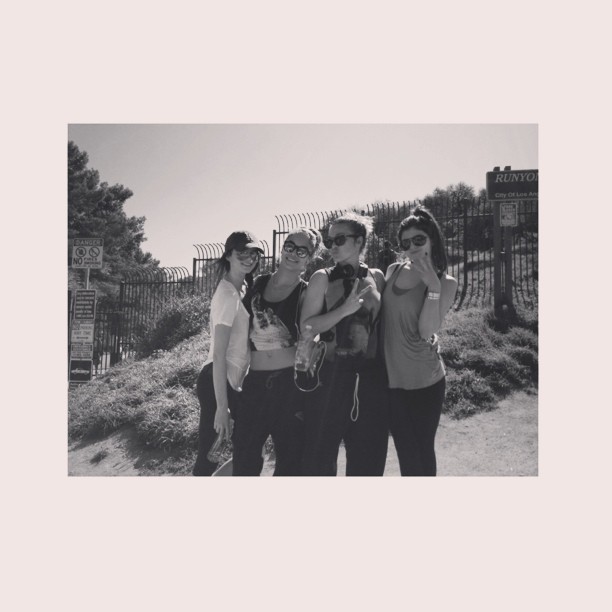 Survived another 5 miles.. With @califawnia @golden_barbie @kendalljenner...