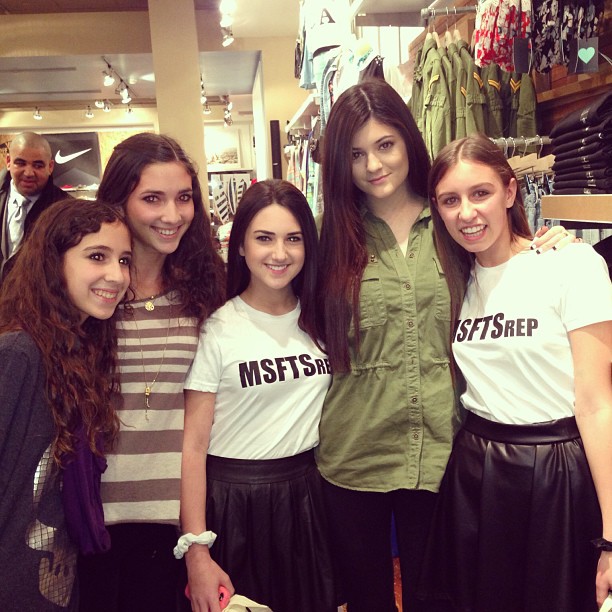 Some Msfts at the signing today ;) thank you for coming....