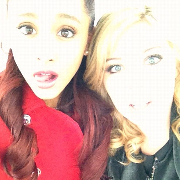 Jennette should make an Instagram ...
