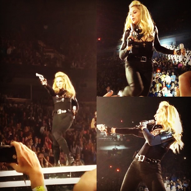 Madonna singing "Revolver" last night, she looked and sounded amazing!...
