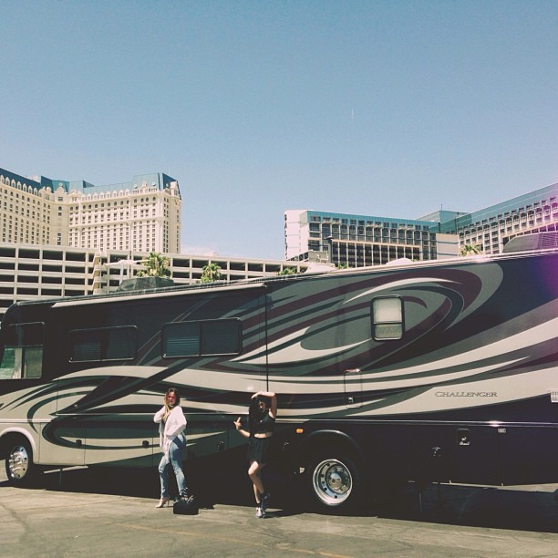 KhloMoney and K Dollazzz #TourLife...