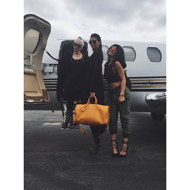 Vegas @joycebonelli @kendalljenner...