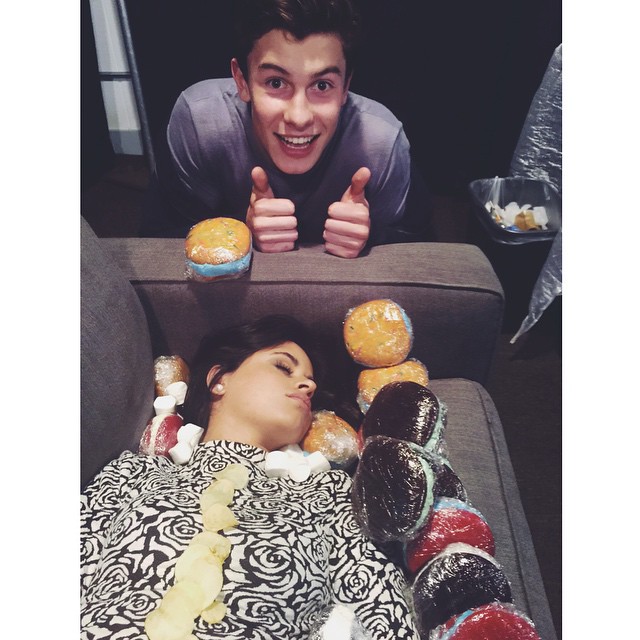 remember that one time @shawnmendes and @schloss8 decided to turn me into a frui...