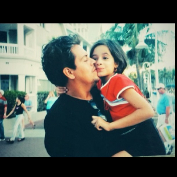 @alejandrocabe12 gracias por ser el mejor padre del mundo!!!! feliz dia de Los p...