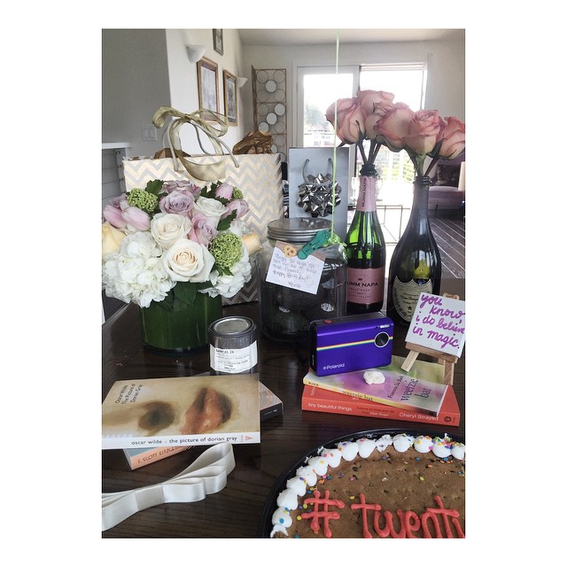 I know incredible souls. Lucky birthday girl. || so happy for a new year #twenty...