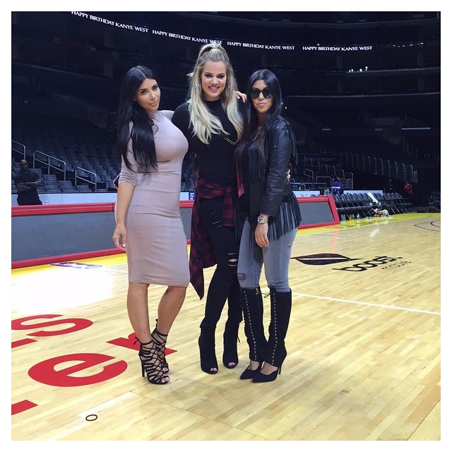@khloekardashian @kourtneykardash...