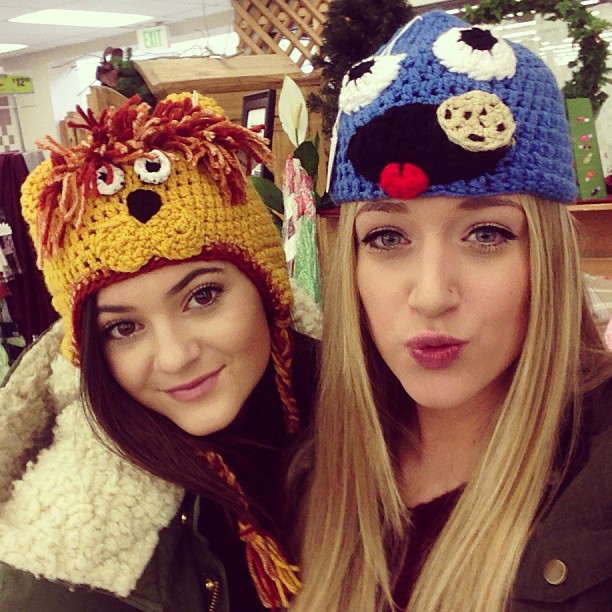 The lion & the Cookie Monster...