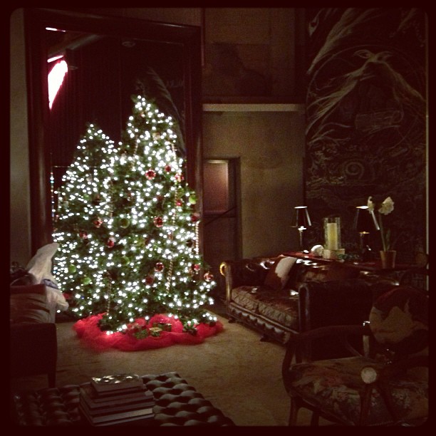 Christmas time at my favorite studio w @nashtn. Finishing another song tonight! ...