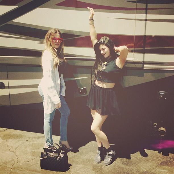 #TourLife #KhloMoney...