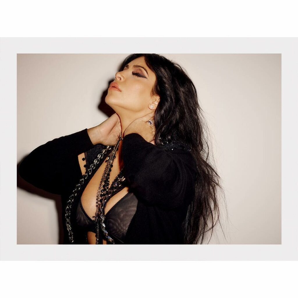 Glam on point for @sorbetmag! Make Up by @robscheppy Hair By Sebastian  @ezrapet...
