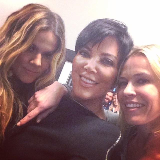 Taking my mama to court on tonight's @chelsealately_e!! Tune in at 11PM on E! #j...