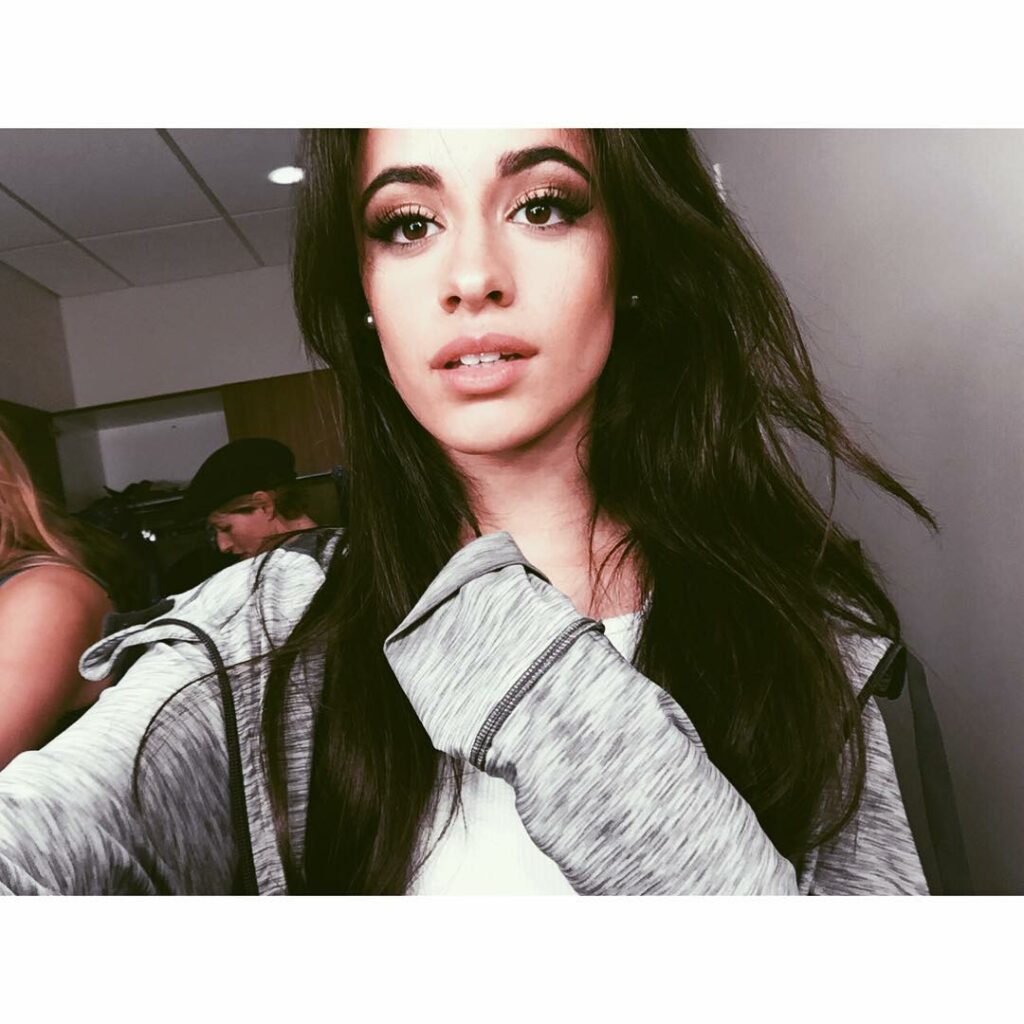 dis was me before #teenchoice. i hope you dug our #5HxCandies commercials tonigh...