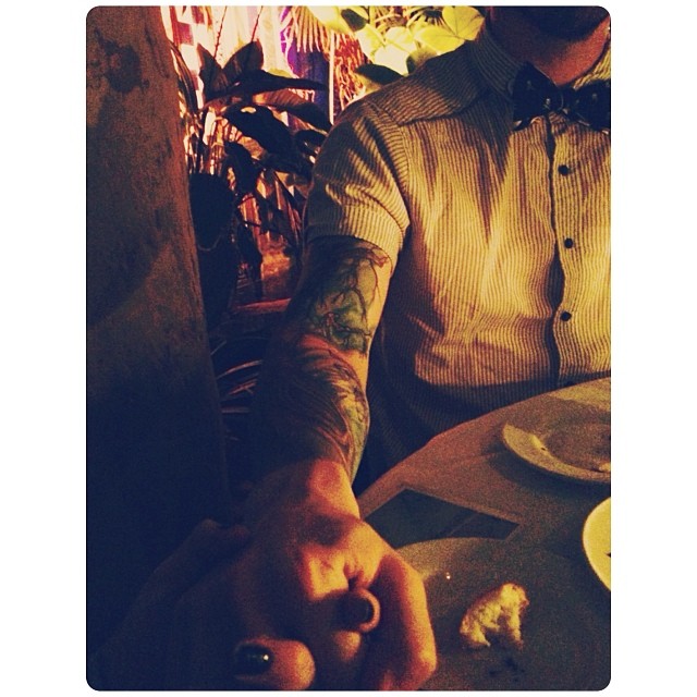 candlelit dinner in a treehouse. I mean. #swoon...