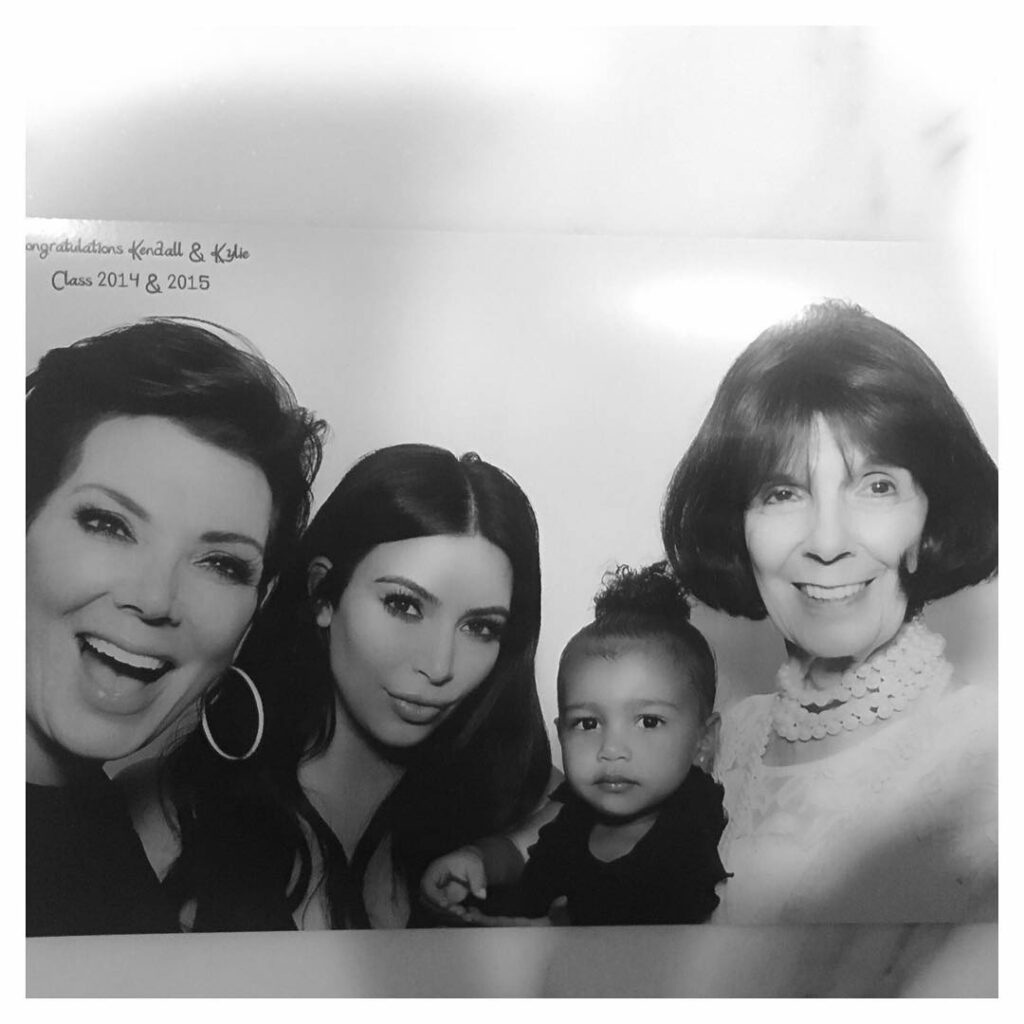 4 generations!!!!...