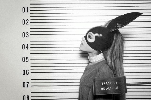 #BeAlrightTonight --> link in bio … 
new song from #DangerousWoman tonight 9pm p...
