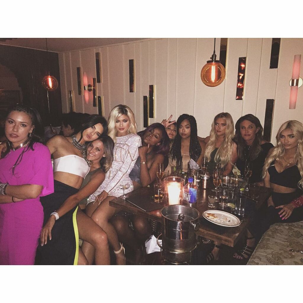 MY GIRLS. party night. #18@12...