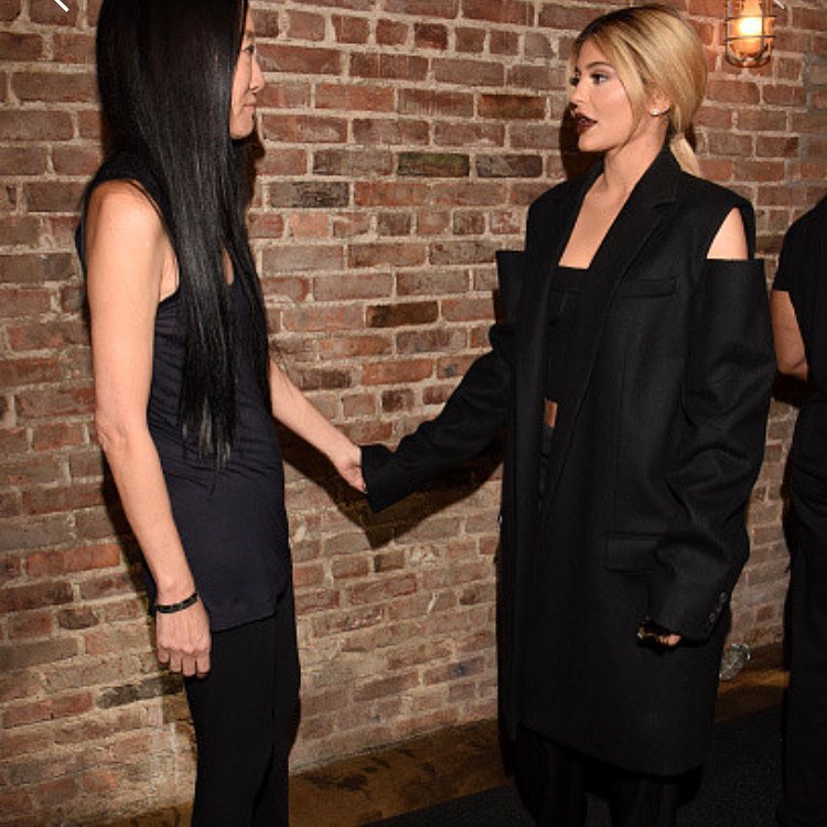 I love @verawanggang. She told me she thought of me while creating her show toda...