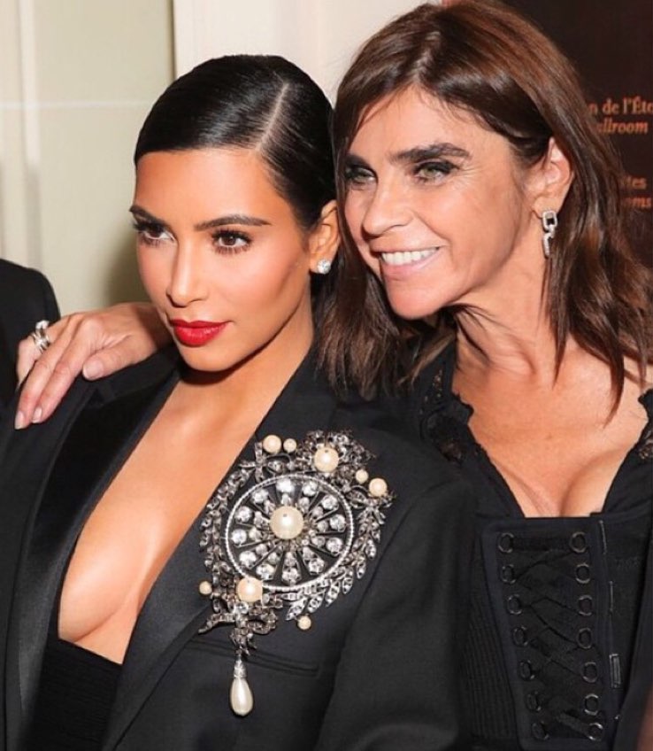 Happy Birthday to the woman with the best style and an even bigger heart @carine...