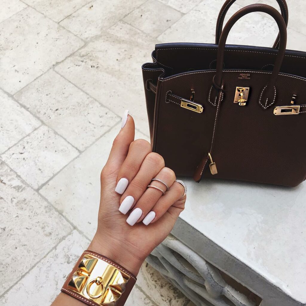 I'm on the natural nails wave....