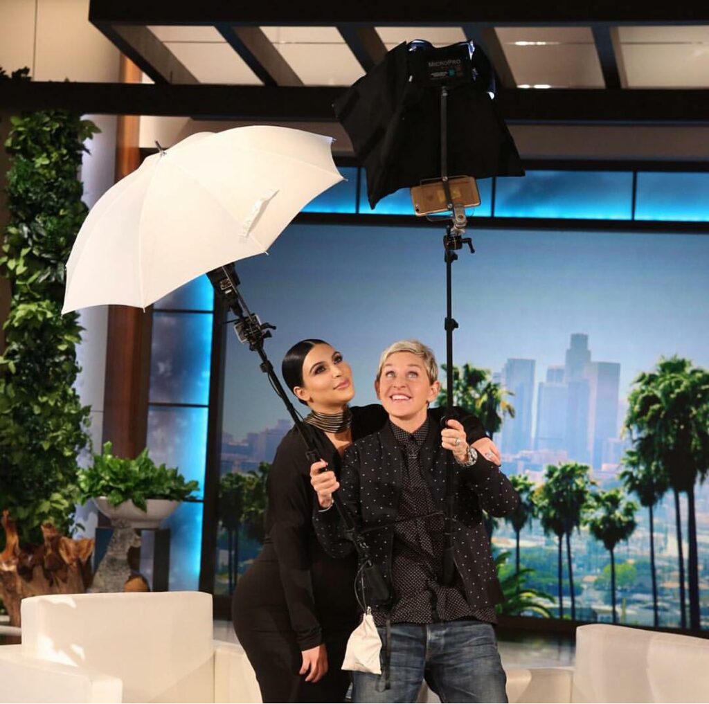 Don't miss me on @TheEllenShow today! Always a good laugh and of course some goo...