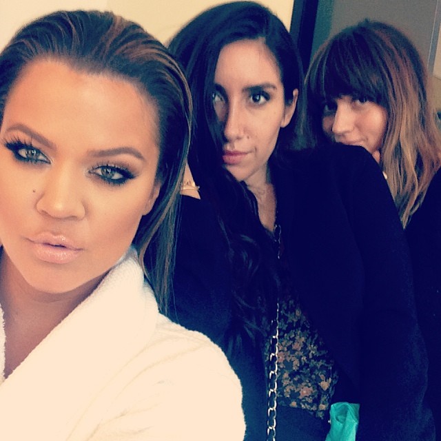 Clique clique clique @jenatkinhair @marielwashere #PhotoShoot #kardashiankollect...
