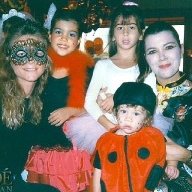 TBT I stole this pic from @kourtneykardash @krisjenner is giving me her best gei...