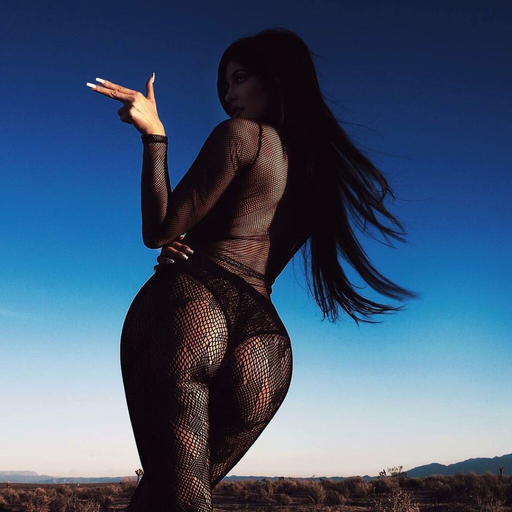 stay tuned today on my app for more desert shots x...