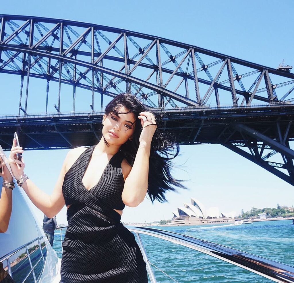P Sherman 42 wallaby way Sydney...