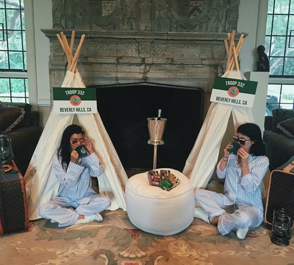 just our usual morning routine #troopbeverlyhills #sipstea...