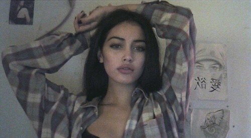 This is my fav pic of myself so no matter how many times I delete I'm gonna stil...