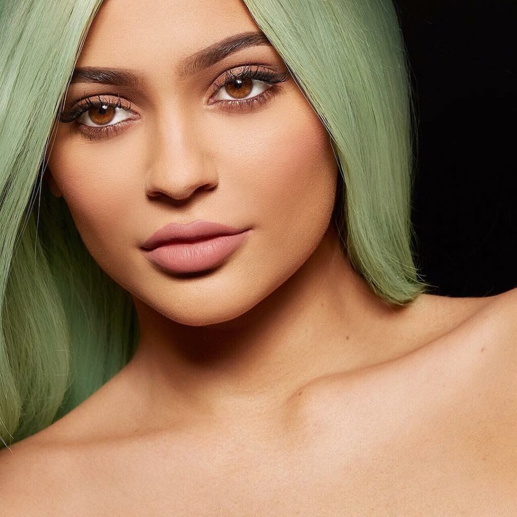 CANDY K @lipkitbykylie...