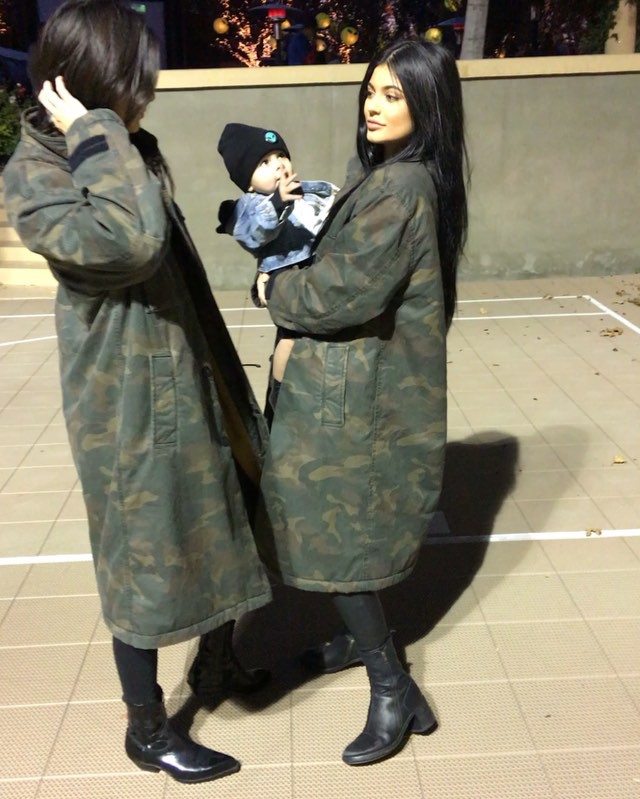the cool aunts ...