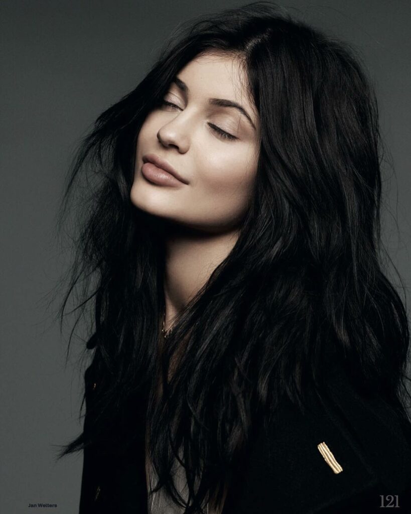@janwelters_official @elleuk...