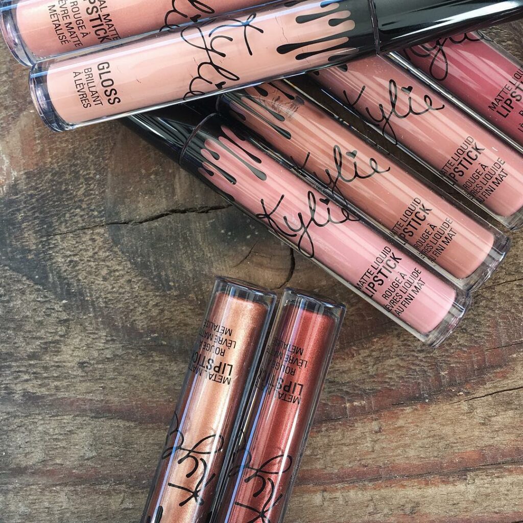 @kyliecosmetics...