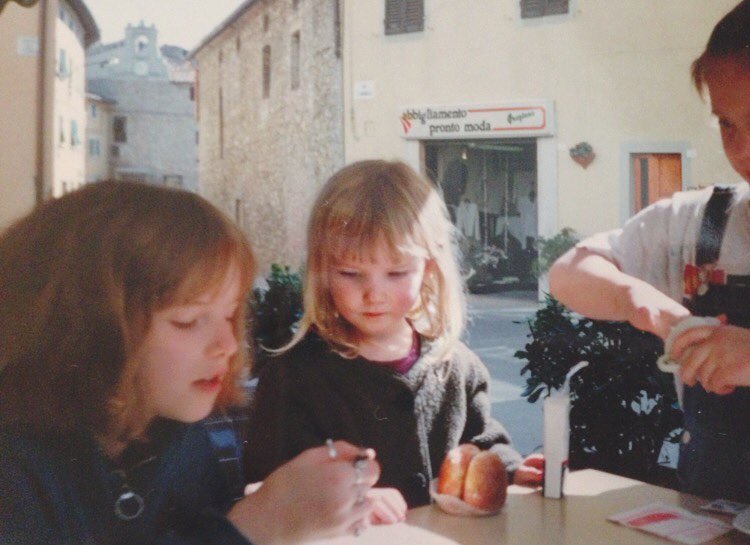 baby dovey knew what was up #lookhowimlookingatthatbread #predator #ialreadyhave...