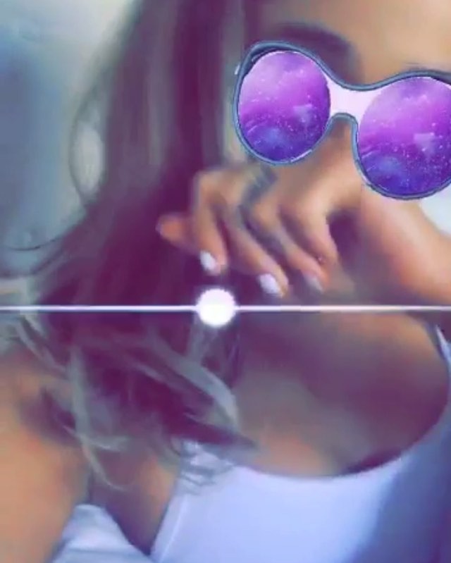 here to remind you of the best song ever #MIB (snap: moonlightbae)...