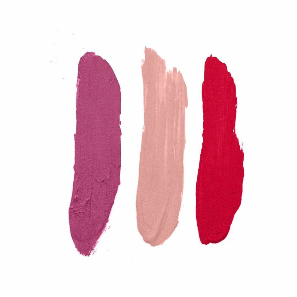 I can't wait to announce #KYLIECOSMETICS @kyliecosmetics #valentinescollection...