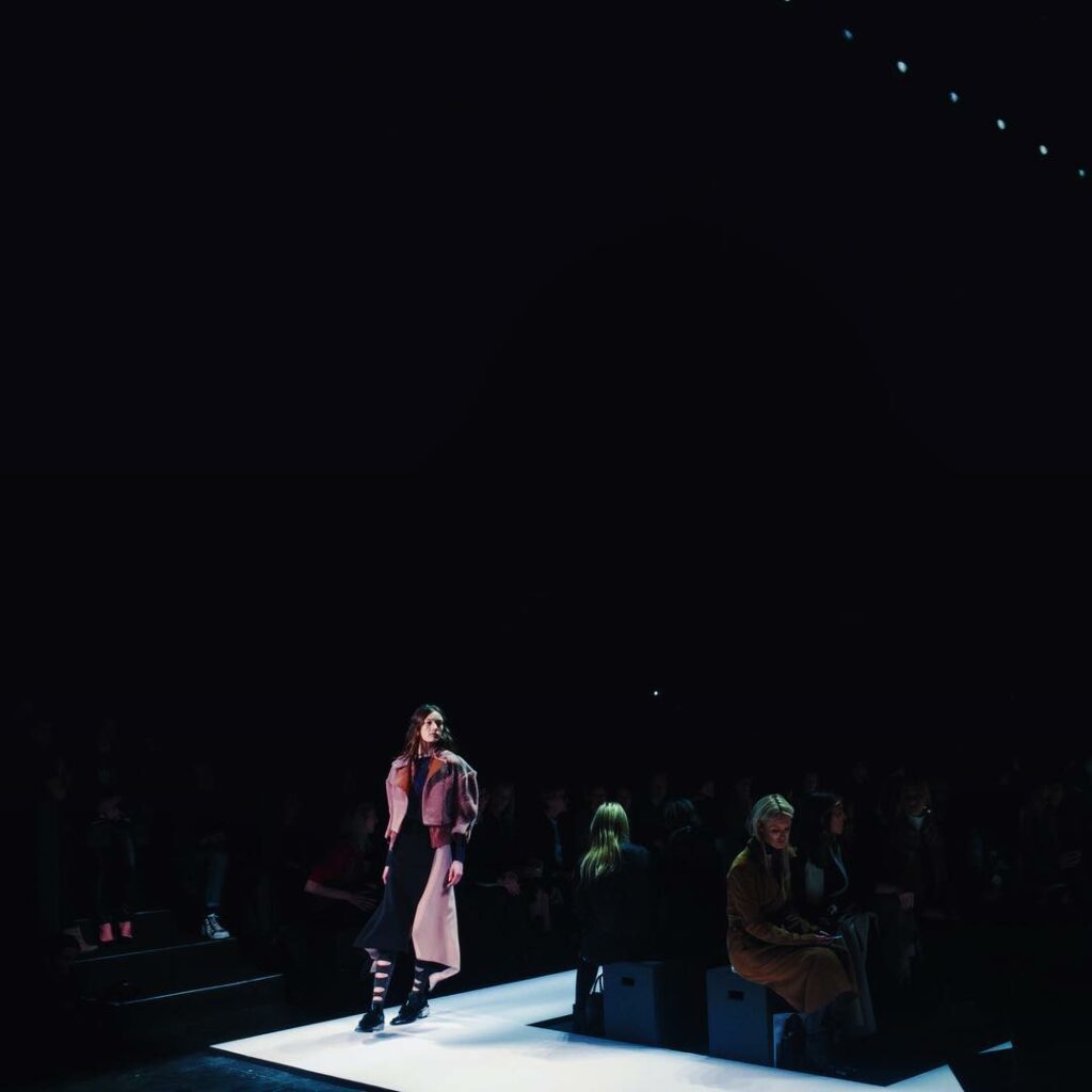 #bcbgrunwaynyfw / you know that lil performer girl who wanted to live in her spa...