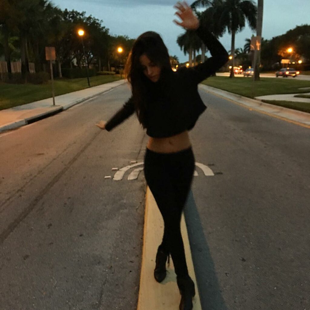 i want to see people and i want to see lights....