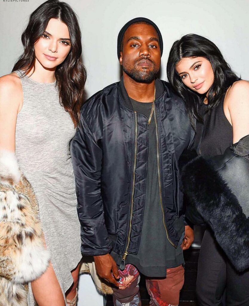 Fam @kendallandkylie...