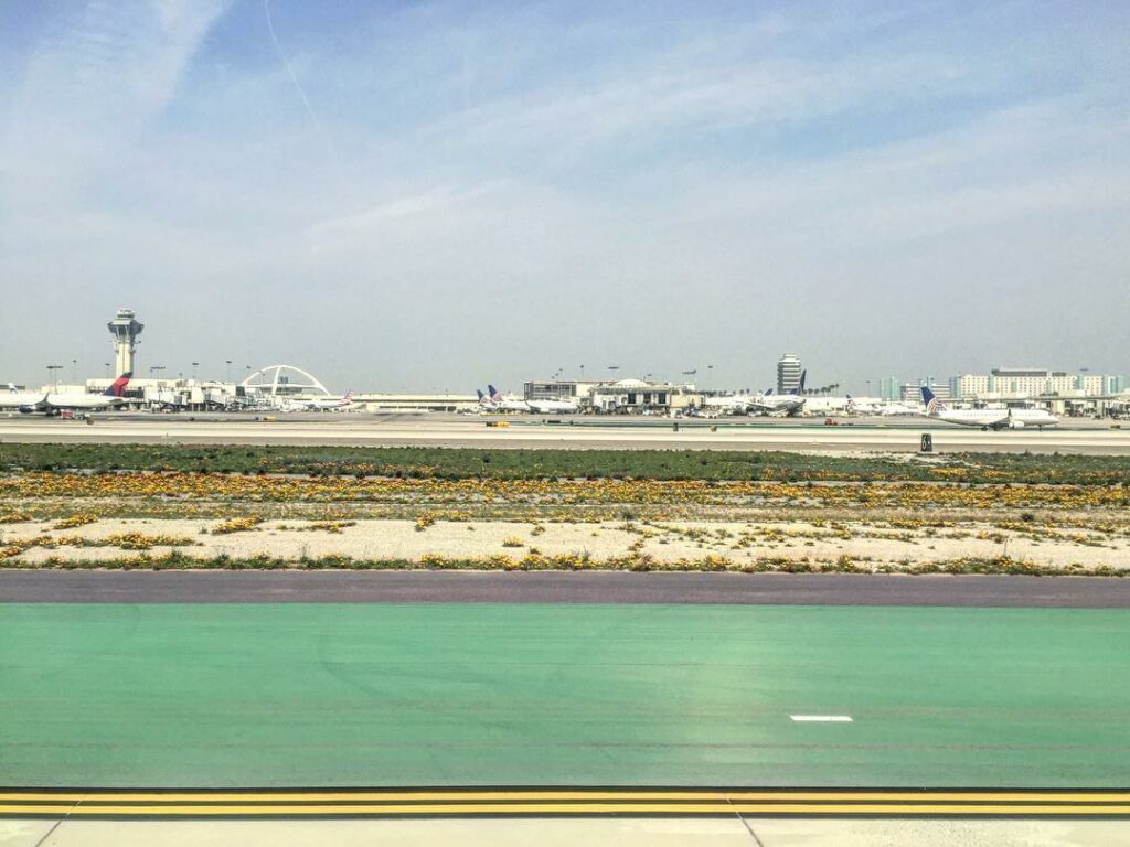 airport sweet airport...