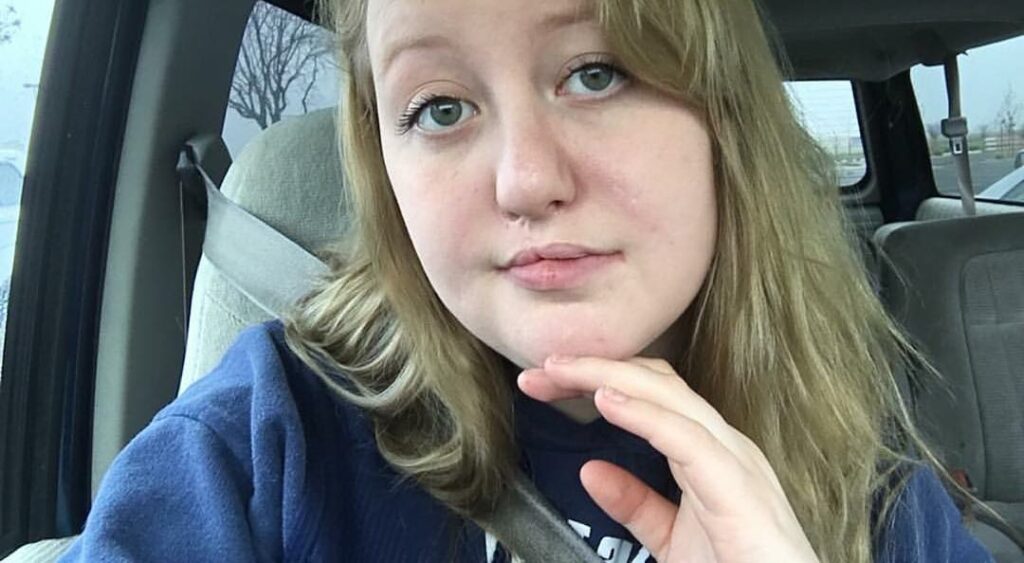 Kylie Jenner: @dobby_19 I wish I could’ve been as confident as you are. You are super inspirin… @dobby_19 I wish I could've been as confident as you are. You are super inspirin...