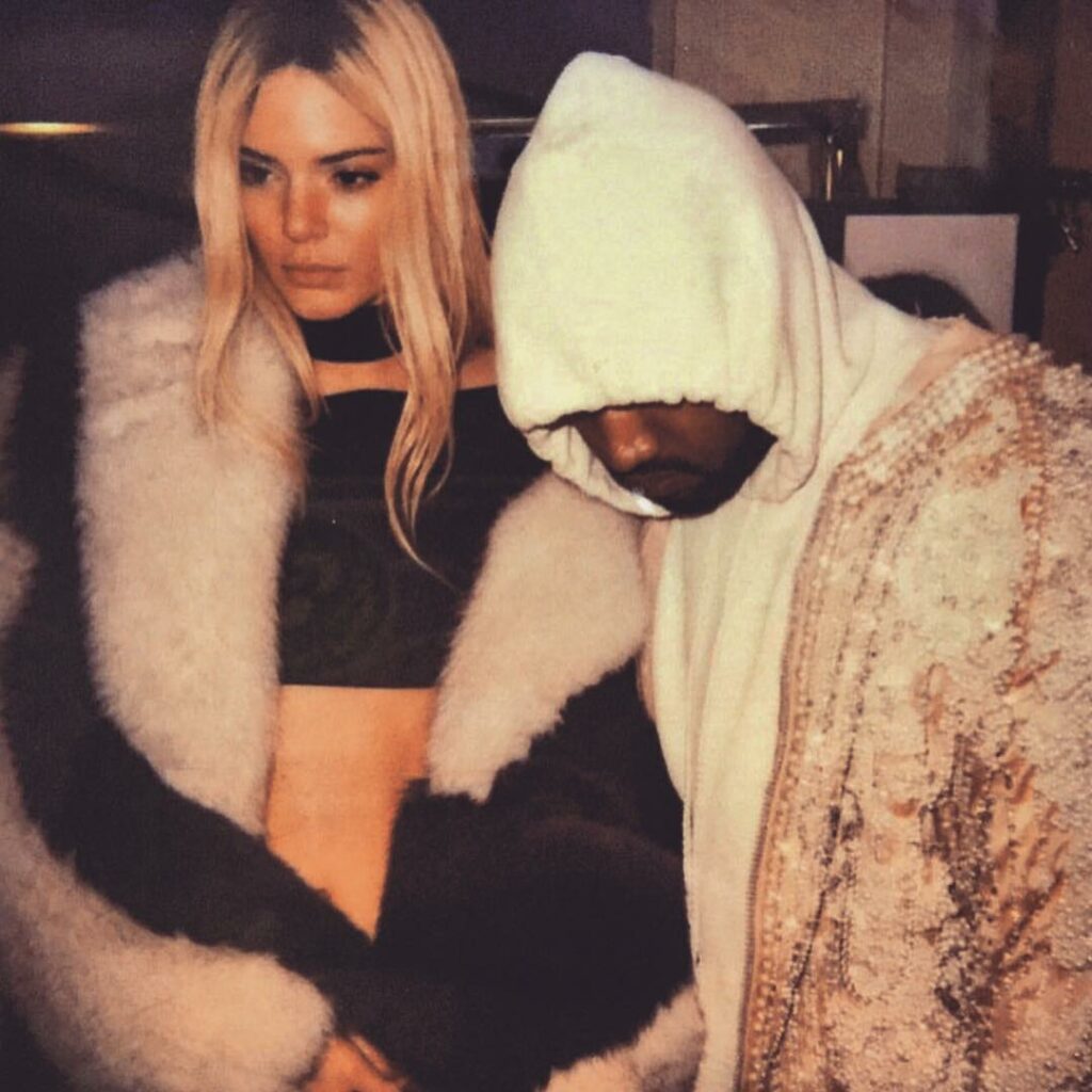 Bae's in Paris...