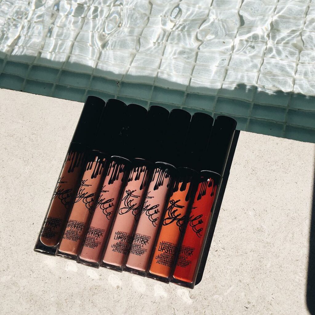 @kyliecosmetics...